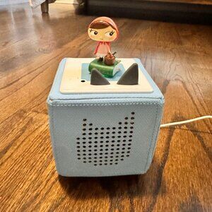 Tonie Box with 18 Tonies, English and Deutsch/German